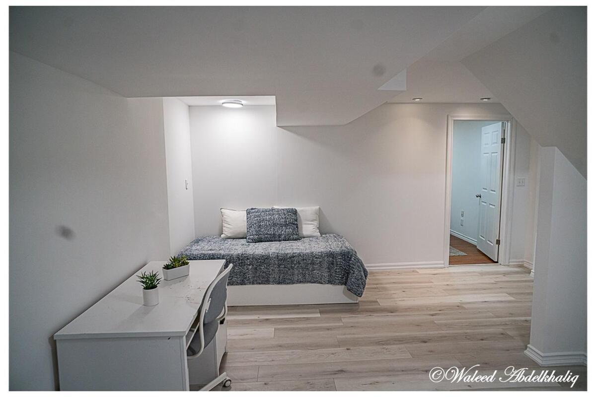 Sunroom House - 4 Bedrooms 密西沙加 外观 照片